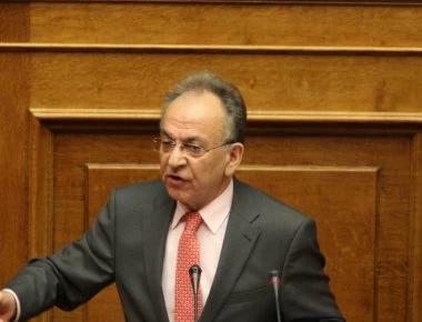 Απεβίωσε ο Δημήτρης Σιούφας, ιστορικό στέλεχος της ΝΔ και πρώην πρόεδρος της Βουλής